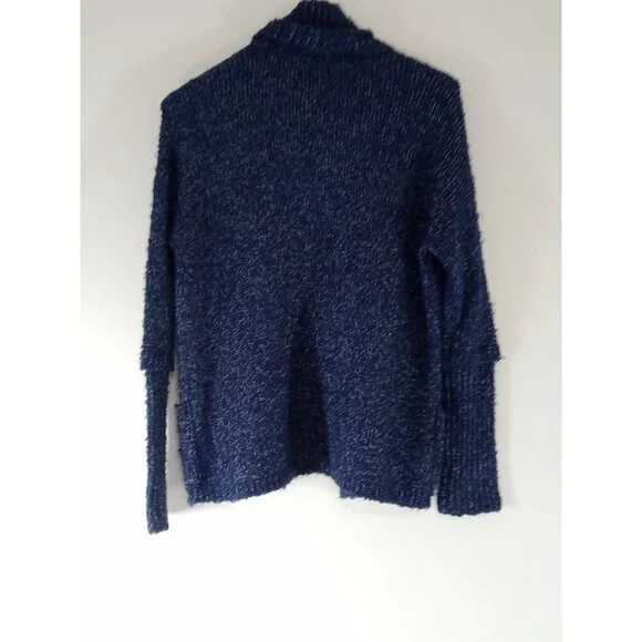 BCBGENERATION Women Sweater Preowned Long Sleeves Navy Blue White MEDIUM LARGE - Picture 5 of 10